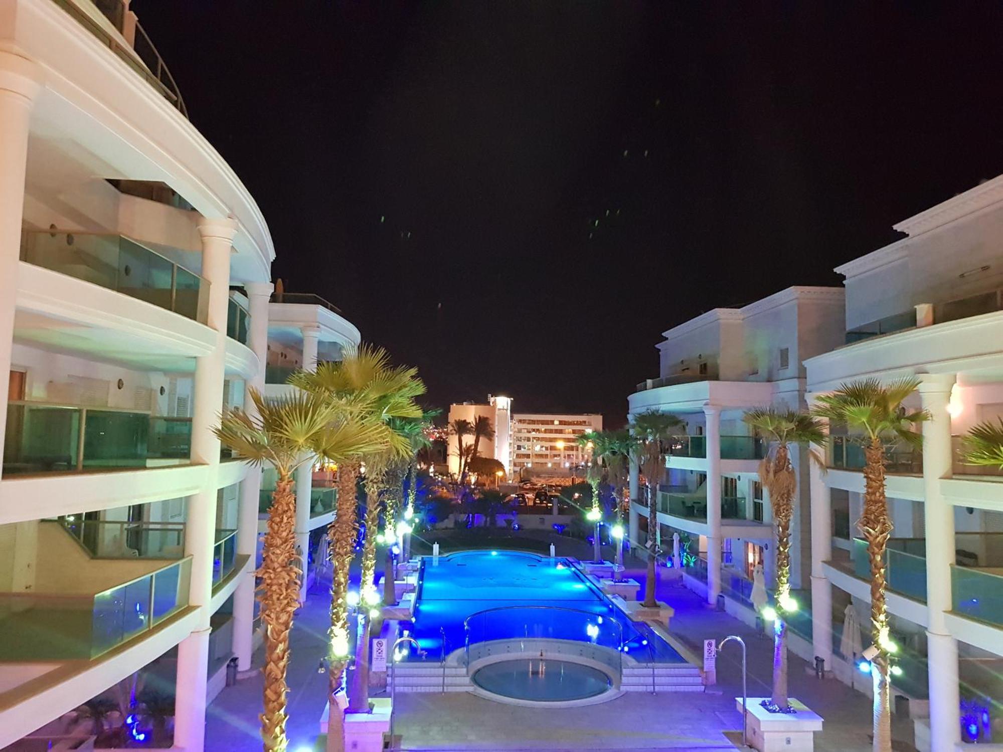 Apartmán Palmore Top Luxury Penthause With Juccuzi First Line Of The Seaside Ejlat Exteriér fotografie